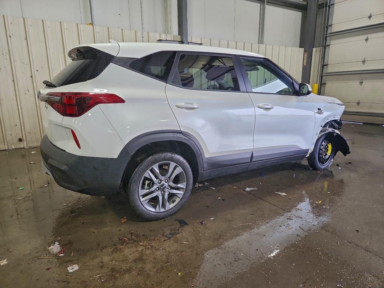 2021 KIA SELTOS LX photo 5