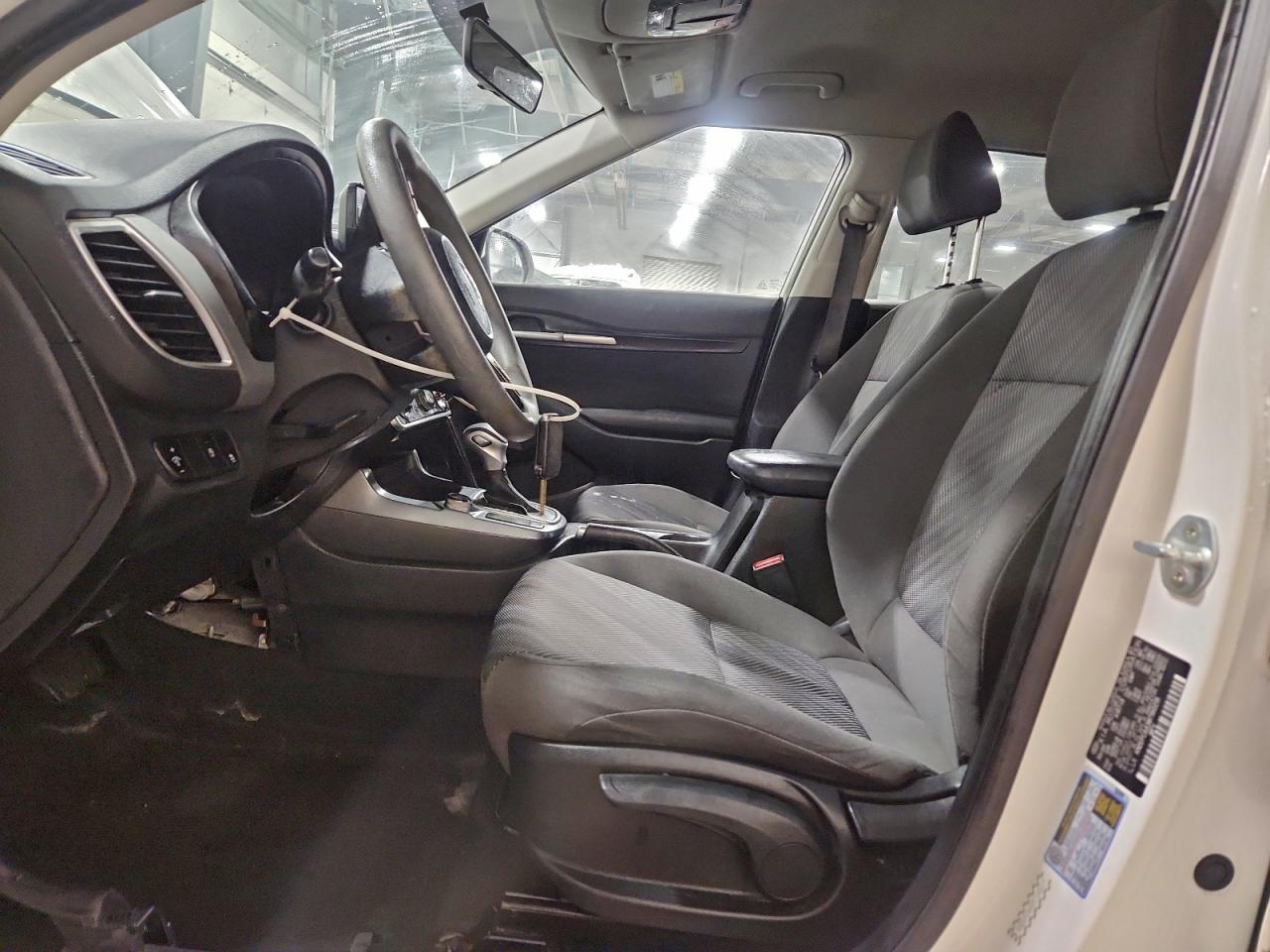 2021 KIA SELTOS LX photo 13