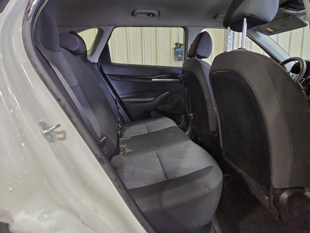 2021 KIA SELTOS LX photo 21