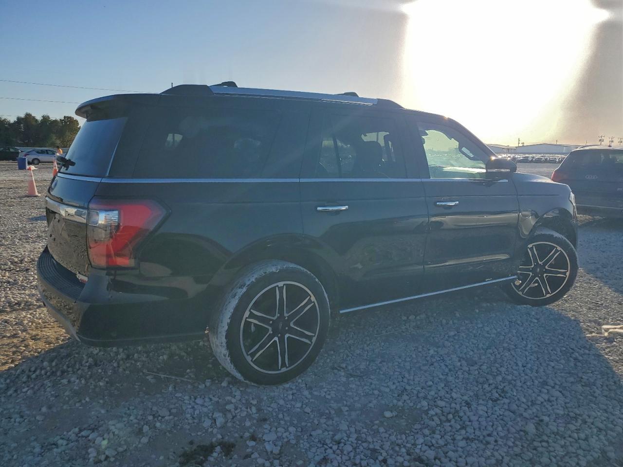 2019 FORD EXPEDITION LIMITED photo 3