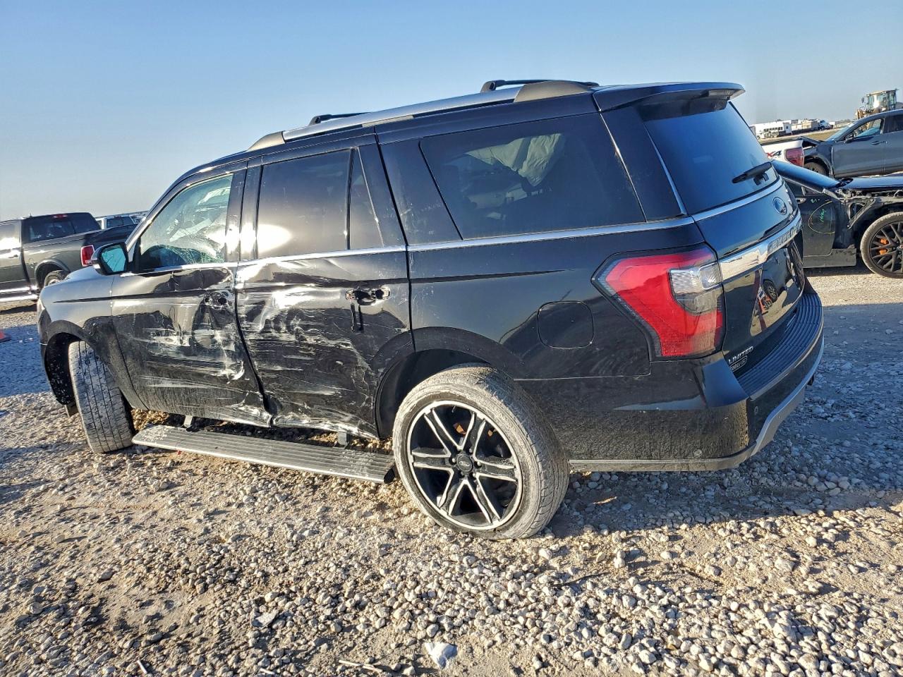 2019 FORD EXPEDITION LIMITED photo 2