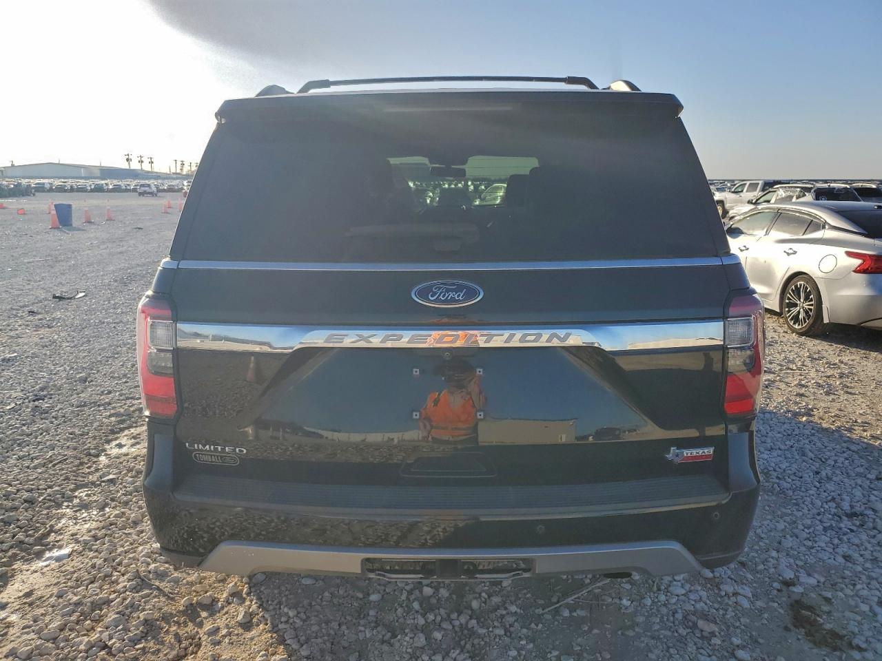 2019 FORD EXPEDITION LIMITED photo 6