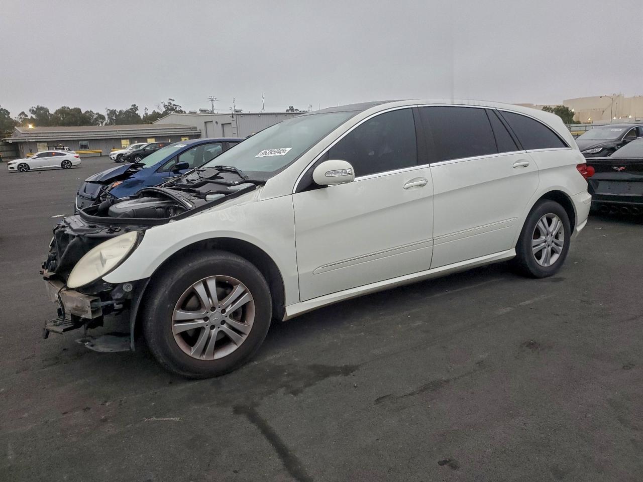 2008 MERCEDES-BENZ R