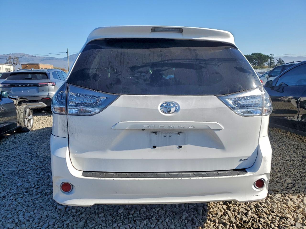 2015 TOYOTA SIENNA SPORT photo 6