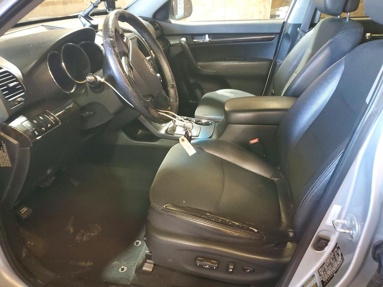 2012 KIA SORENTO EX photo 7