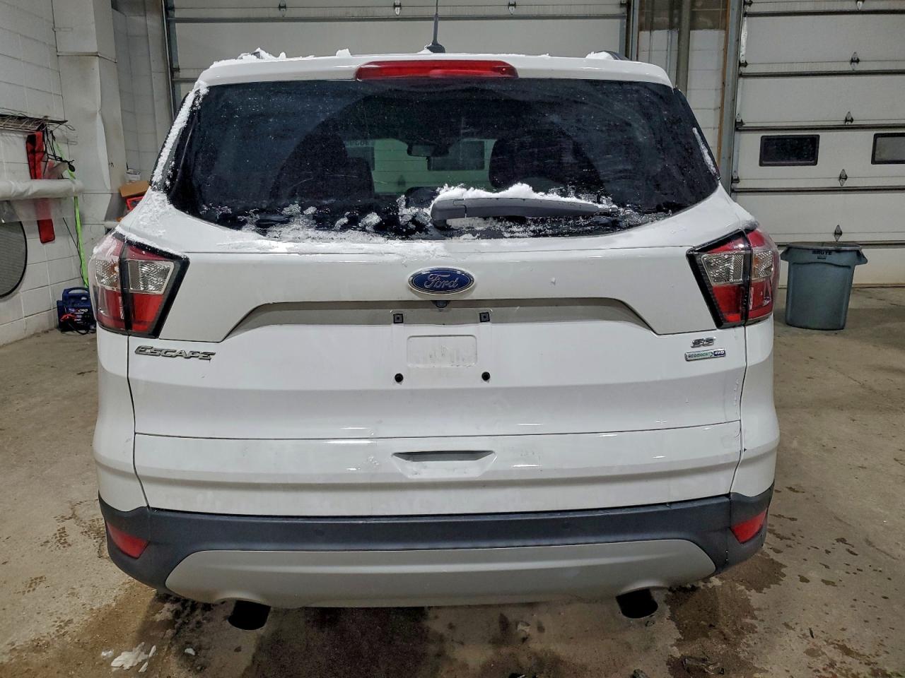 2018 FORD ESCAPE SE photo 6