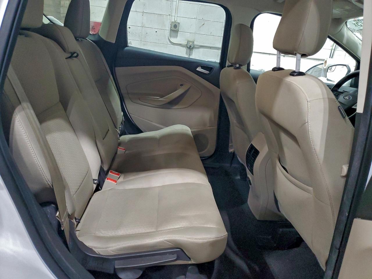 2018 FORD ESCAPE SE photo 11