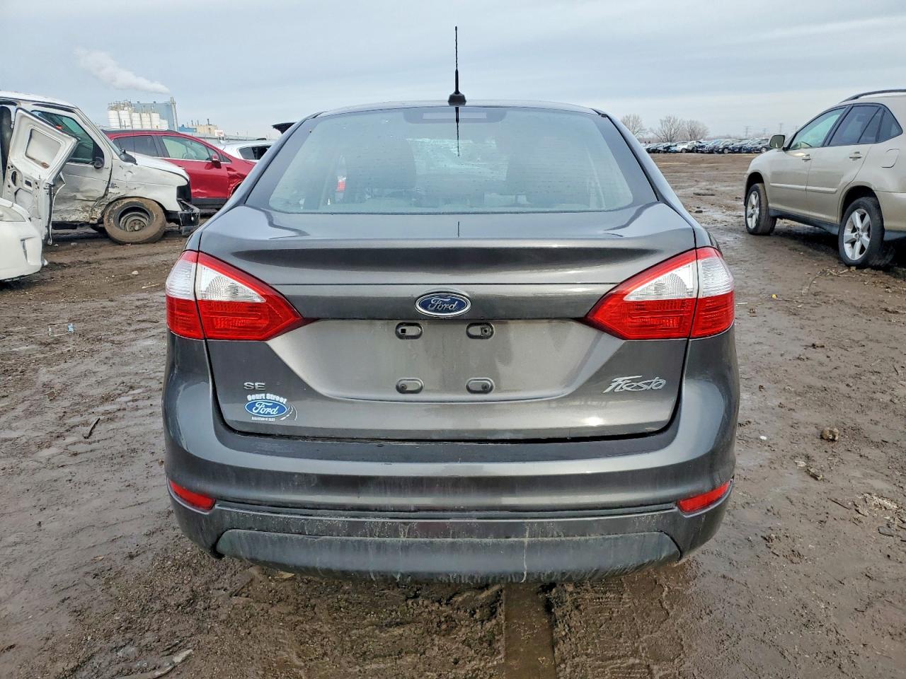 2015 FORD FIESTA SE photo 6