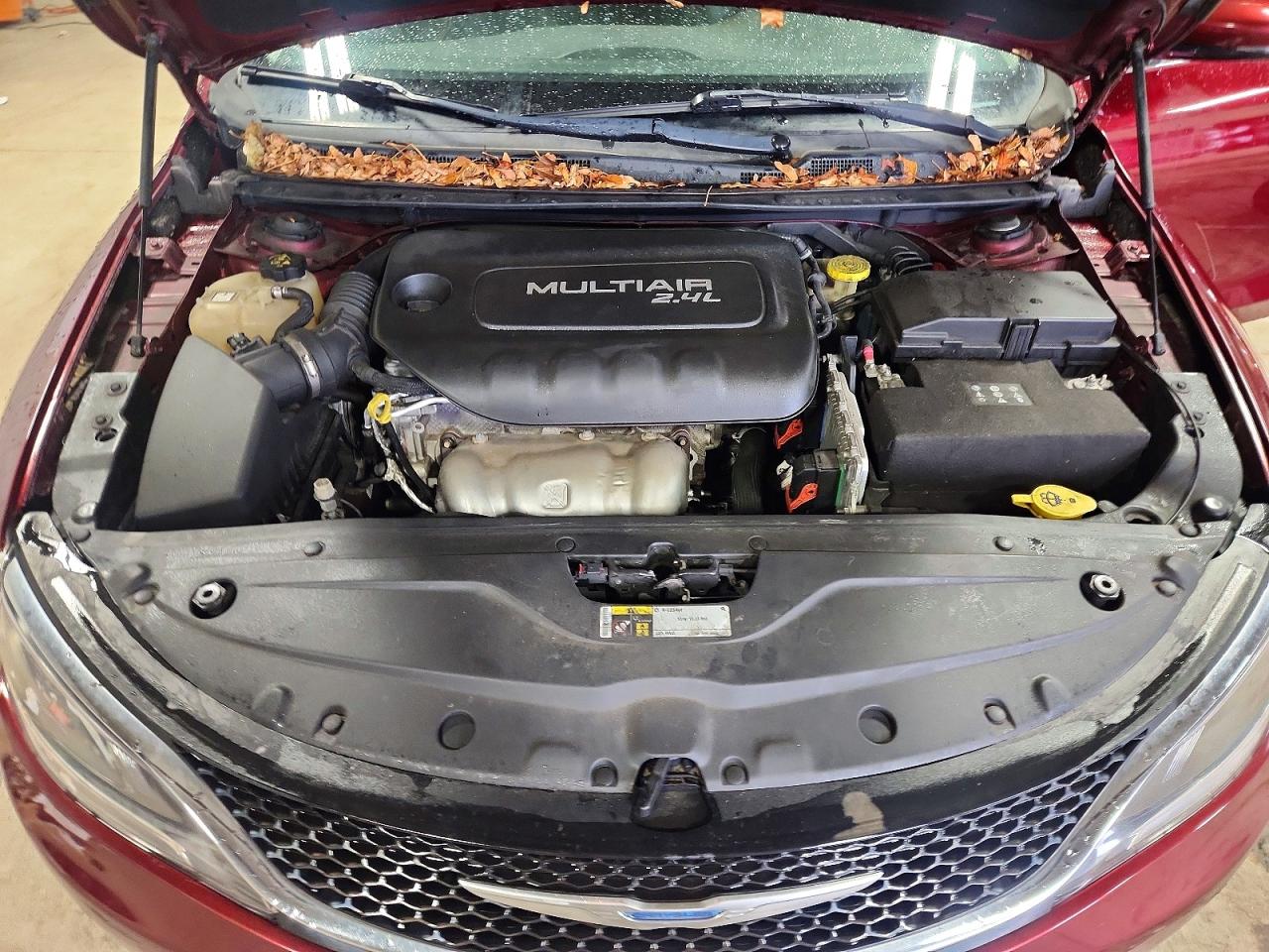 2015 CHRYSLER 200 C photo 11