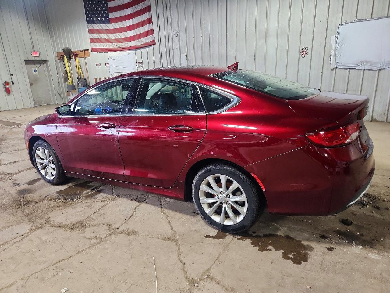 2015 CHRYSLER 200 C photo 2