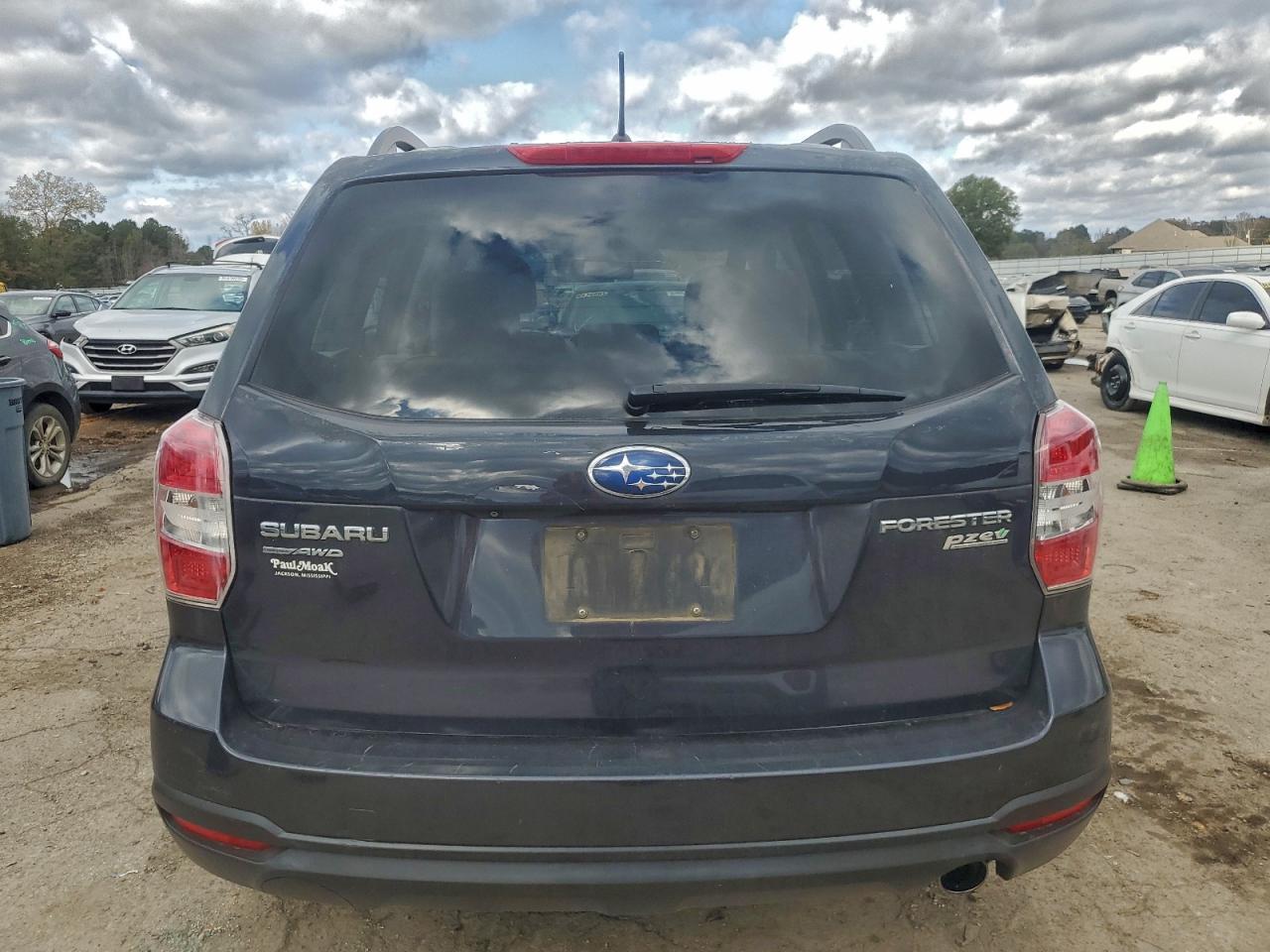2015 SUBARU FORESTER 2.5I photo 6