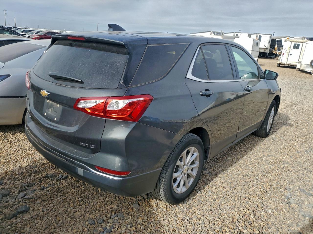 2019 CHEVROLET EQUINOX LT photo 3