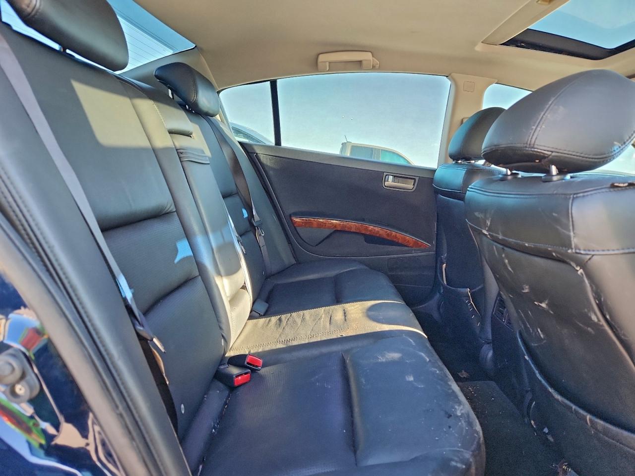 2004 NISSAN MAXIMA SE photo 10