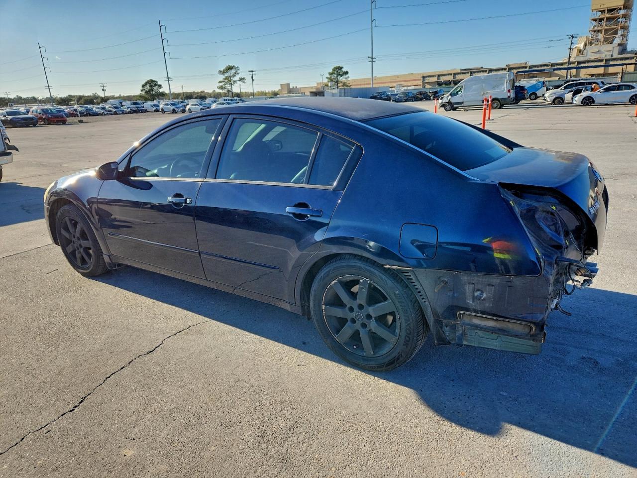 2004 NISSAN MAXIMA SE photo 2