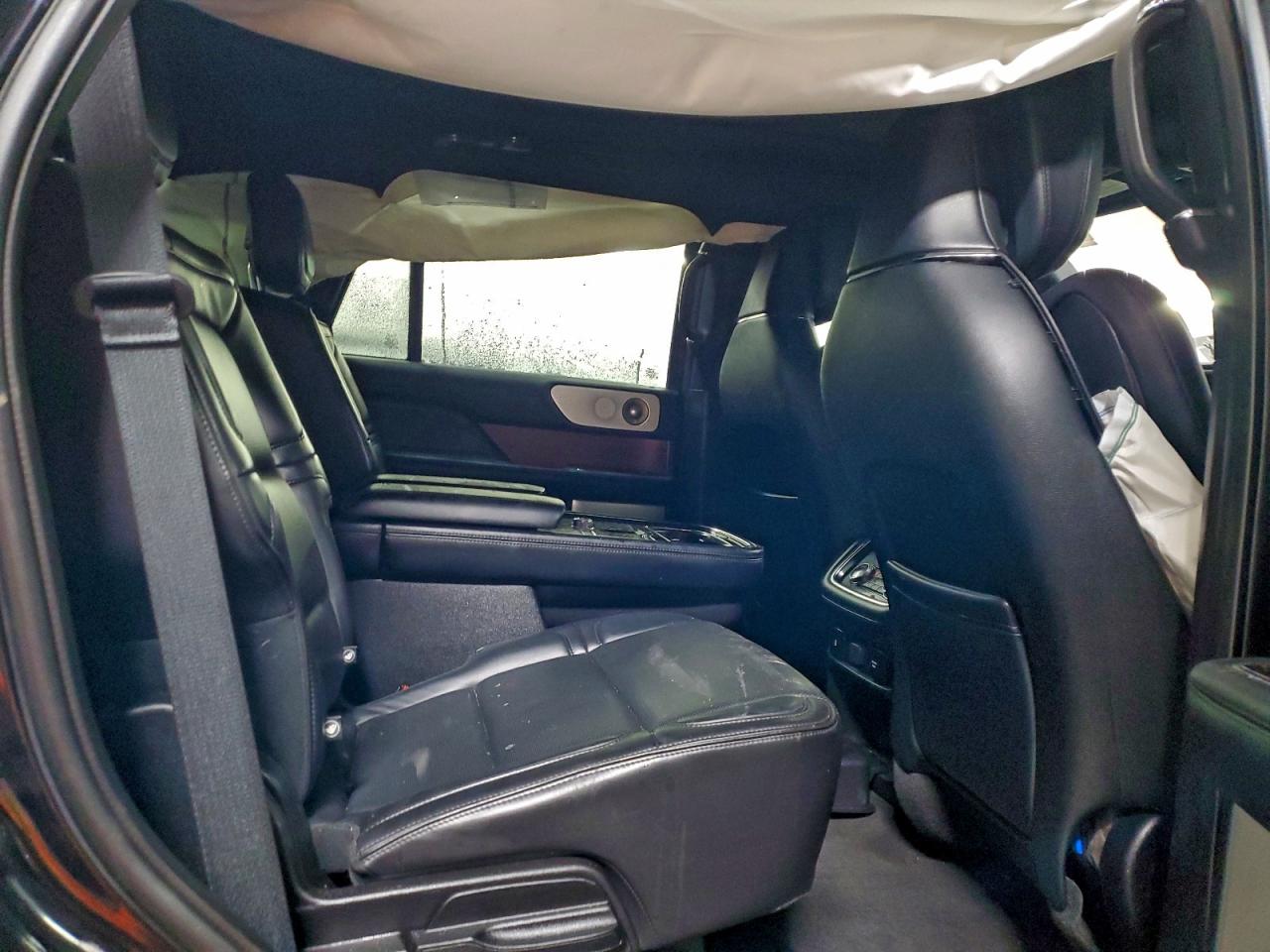 2019 LINCOLN NAVIGATOR RESERVE photo 11