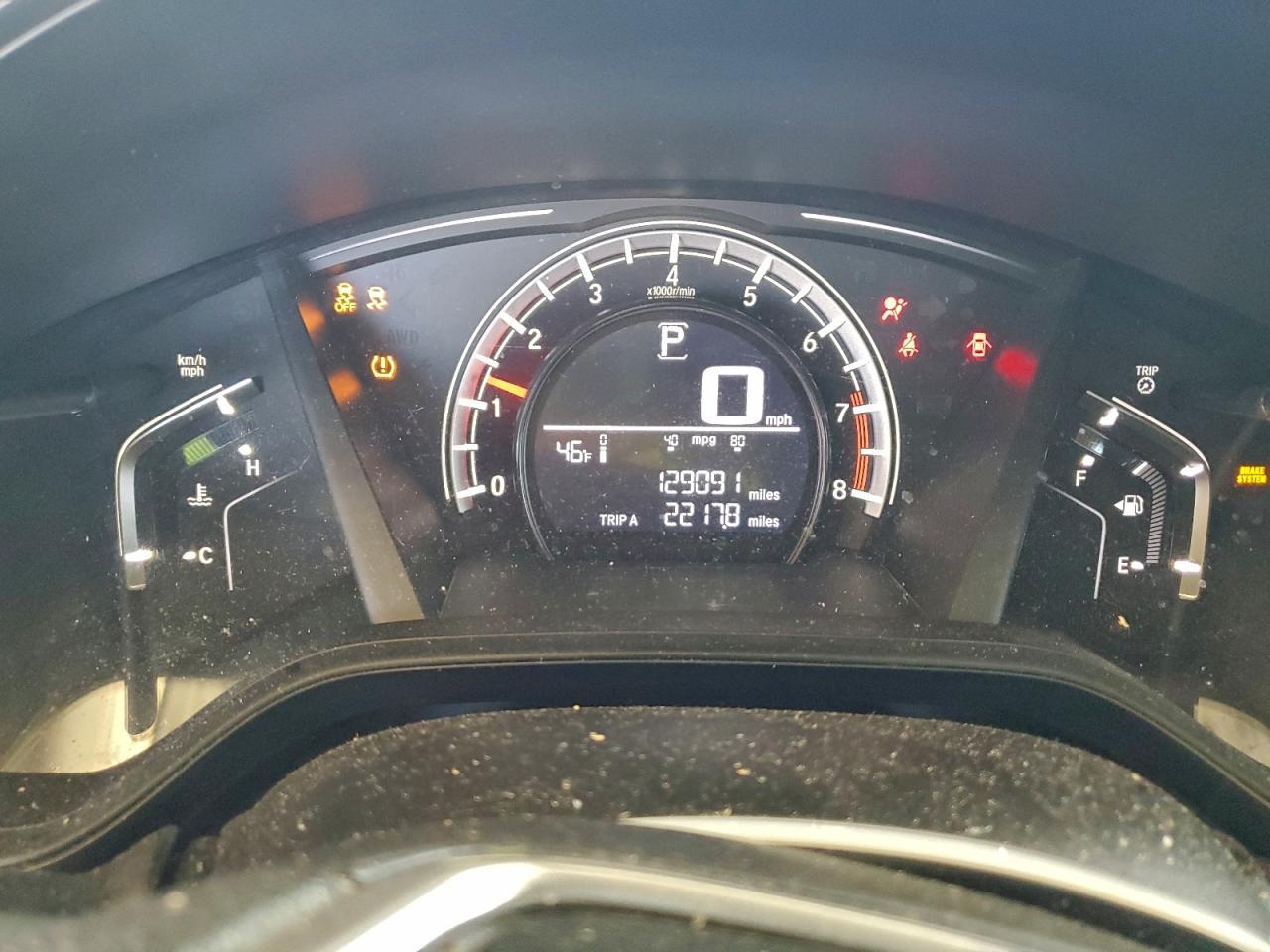 2017 HONDA CR-V LX photo 9