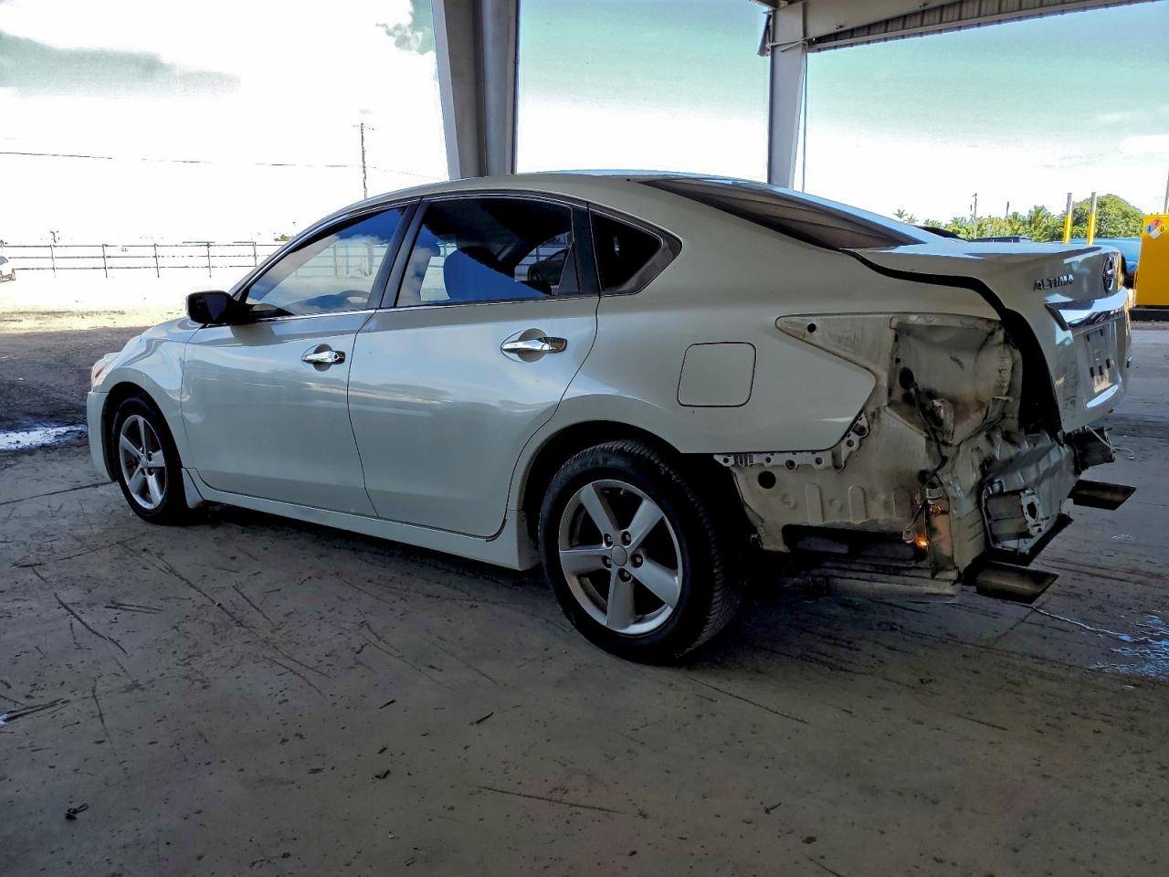 2013 NISSAN ALTIMA 2.5 photo 2