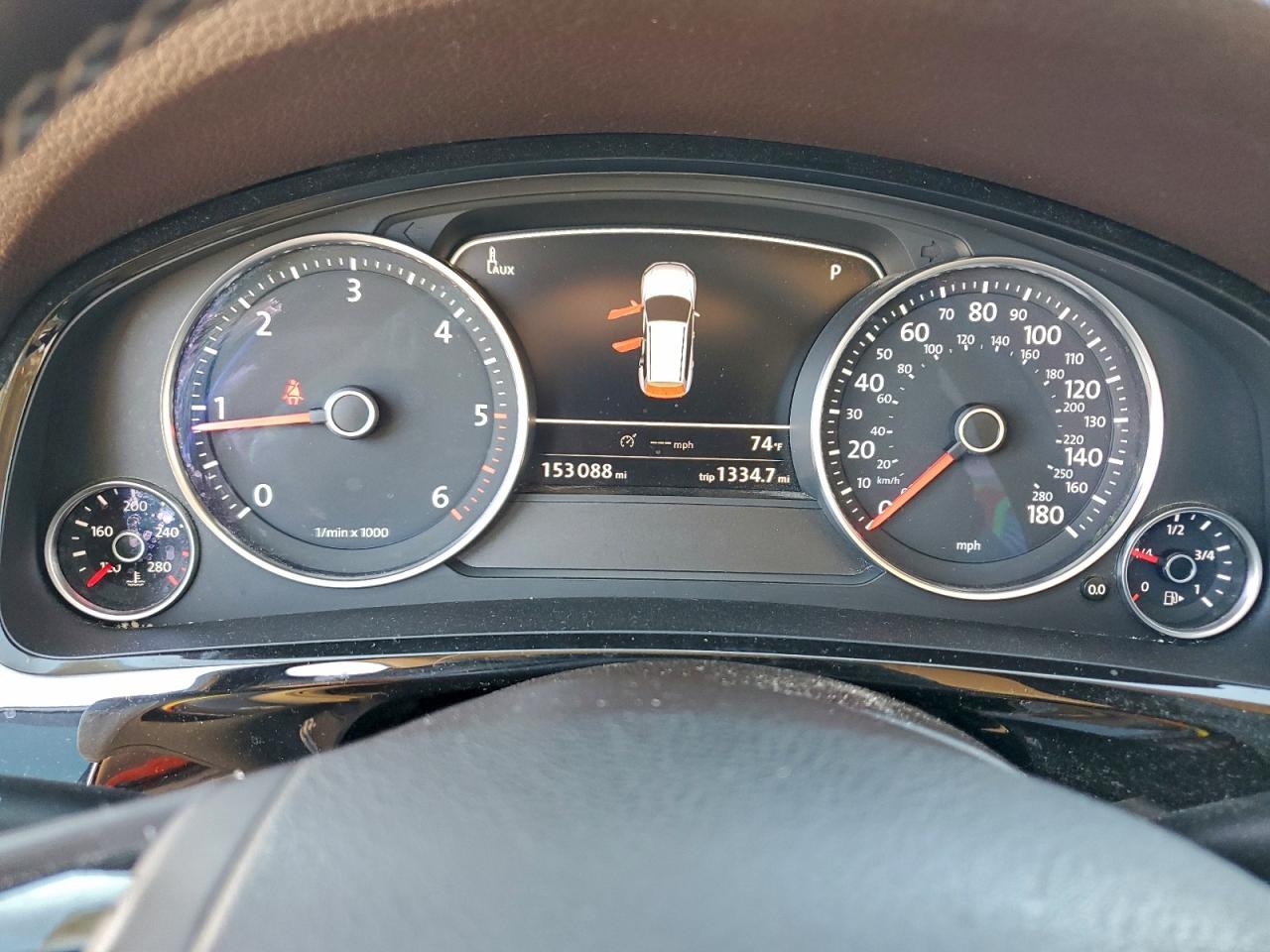 2012 VOLKSWAGEN TOUAREG V6 TDI photo 9