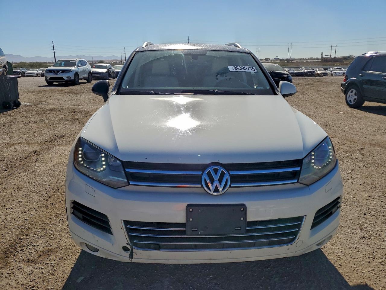 2012 VOLKSWAGEN TOUAREG V6 TDI photo 5