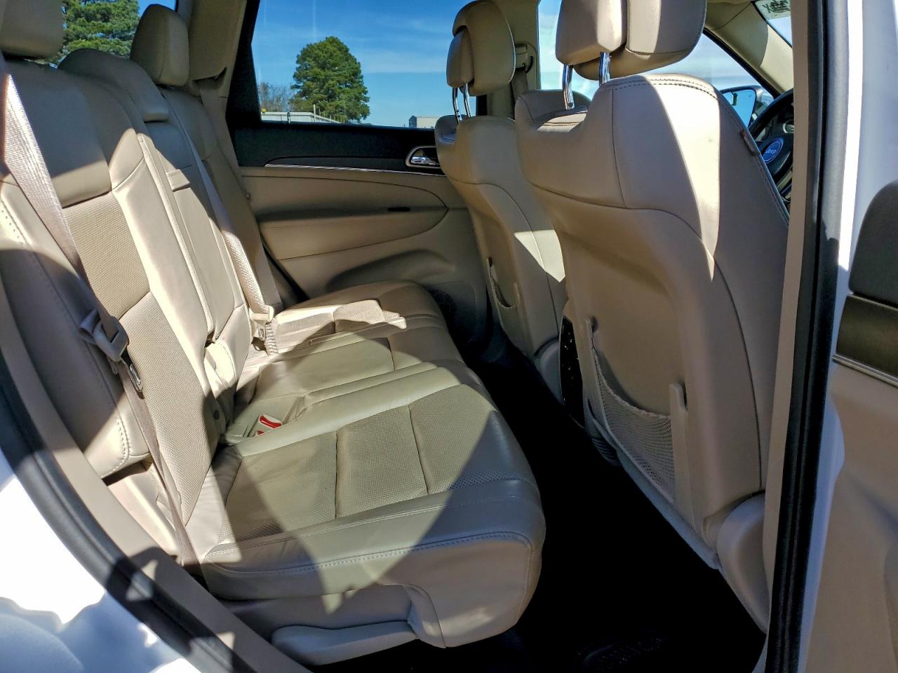 2015 JEEP GRAND CHEROKEE LIMITED photo 11