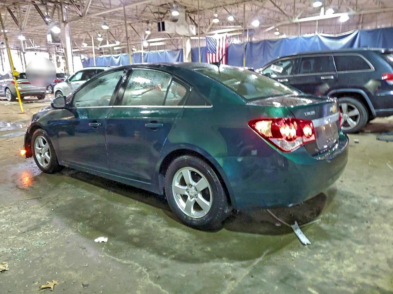 2014 CHEVROLET CRUZE LT photo 2