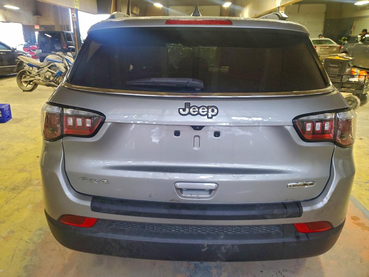 2022 JEEP COMPASS LATITUDE LUX photo 6