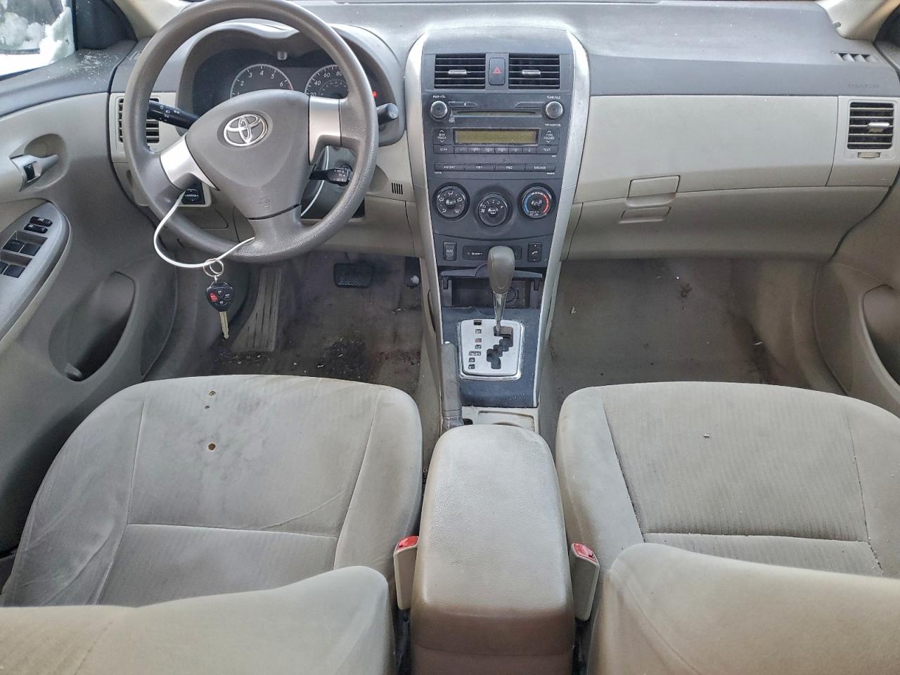 2010 TOYOTA COROLLA BASE photo 8