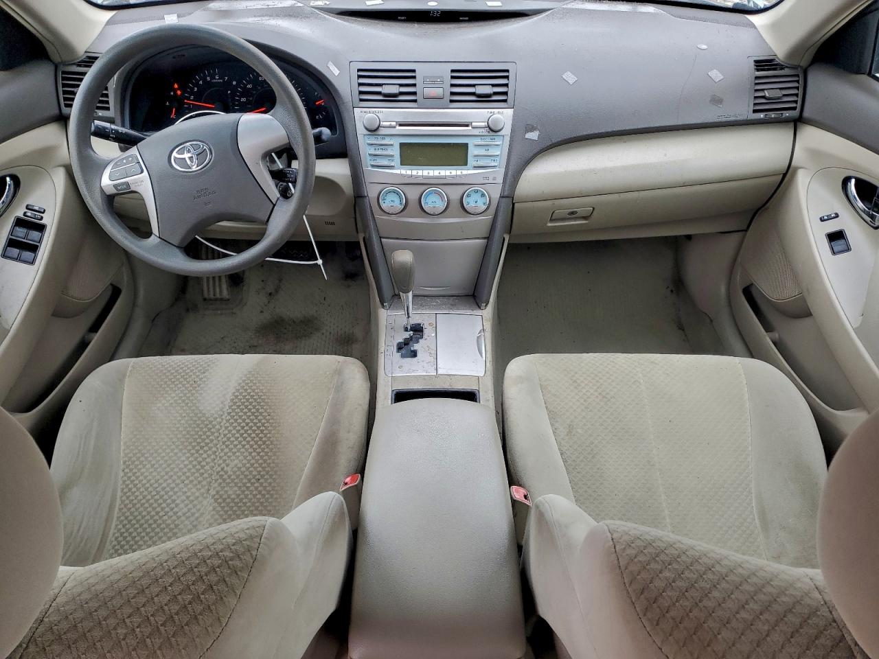 2009 TOYOTA CAMRY BASE photo 8
