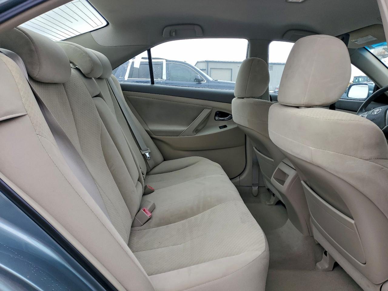 2009 TOYOTA CAMRY BASE photo 10