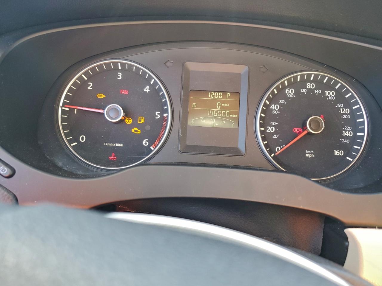 2014 VOLKSWAGEN JETTA TDI photo 9