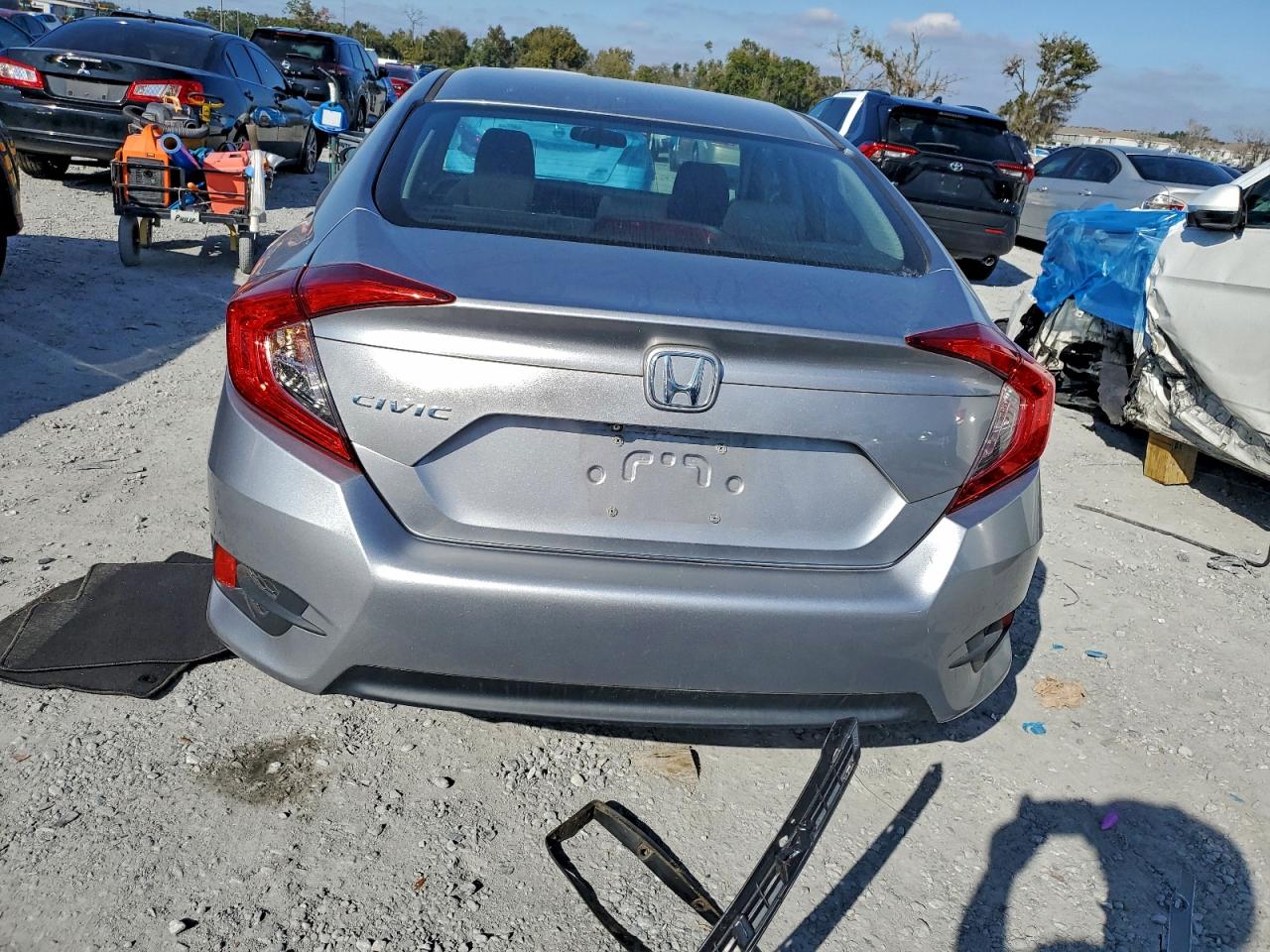 2016 HONDA CIVIC LX photo 6