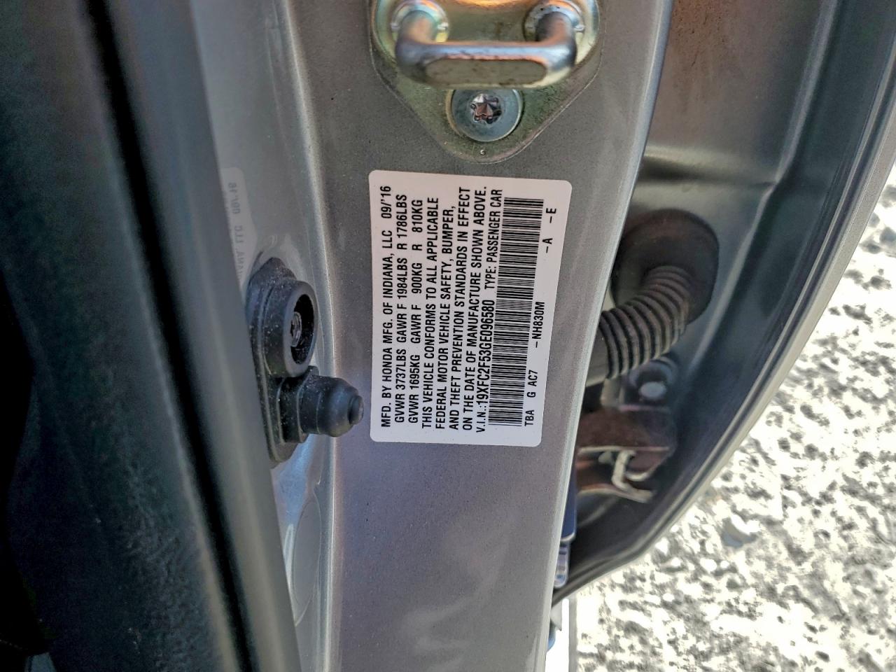 2016 HONDA CIVIC LX photo 13