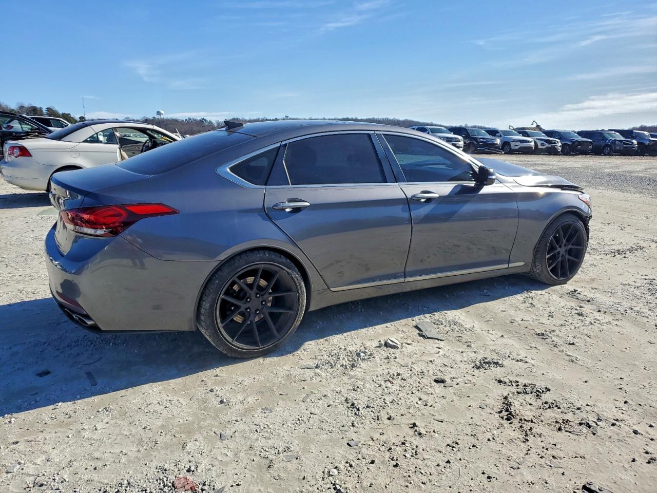 2015 HYUNDAI GENESIS 5.0L photo 3