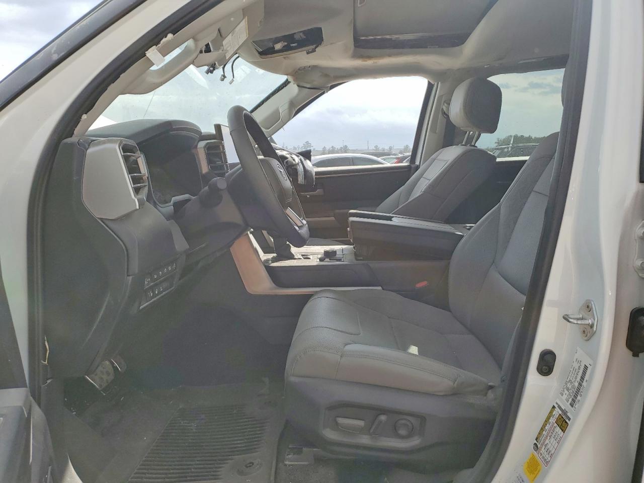 2024 TOYOTA SEQUOIA SR5 photo 7