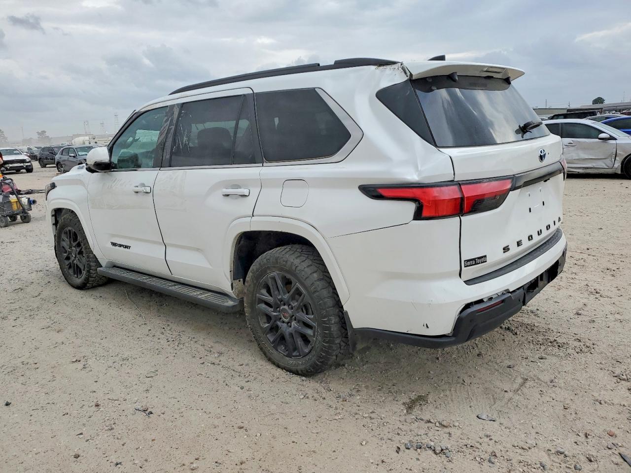 2024 TOYOTA SEQUOIA SR5 photo 2