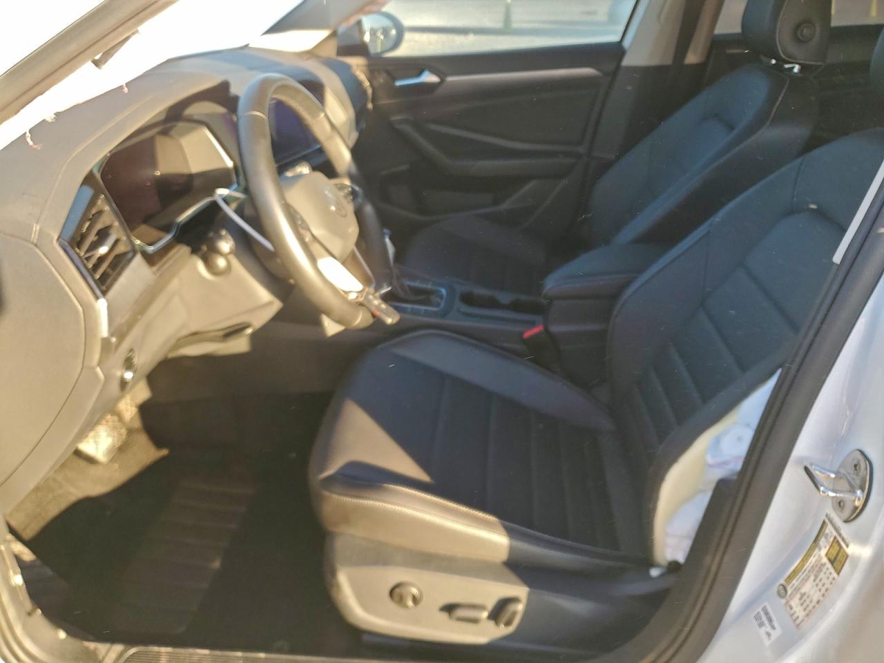 2024 VOLKSWAGEN JETTA SE photo 7