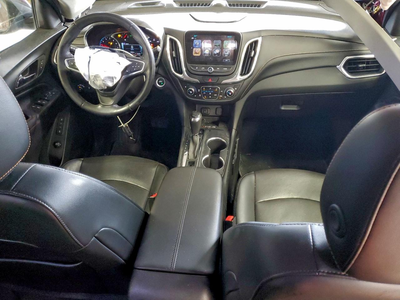 2018 CHEVROLET EQUINOX PREMIER photo 8