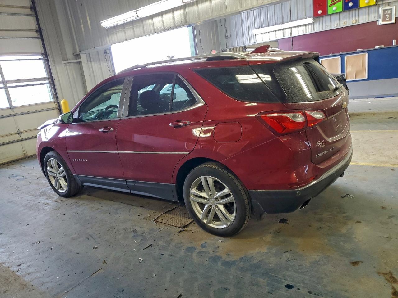 2018 CHEVROLET EQUINOX PREMIER photo 2