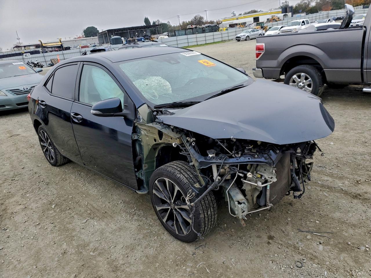 2018 TOYOTA COROLLA L photo 4