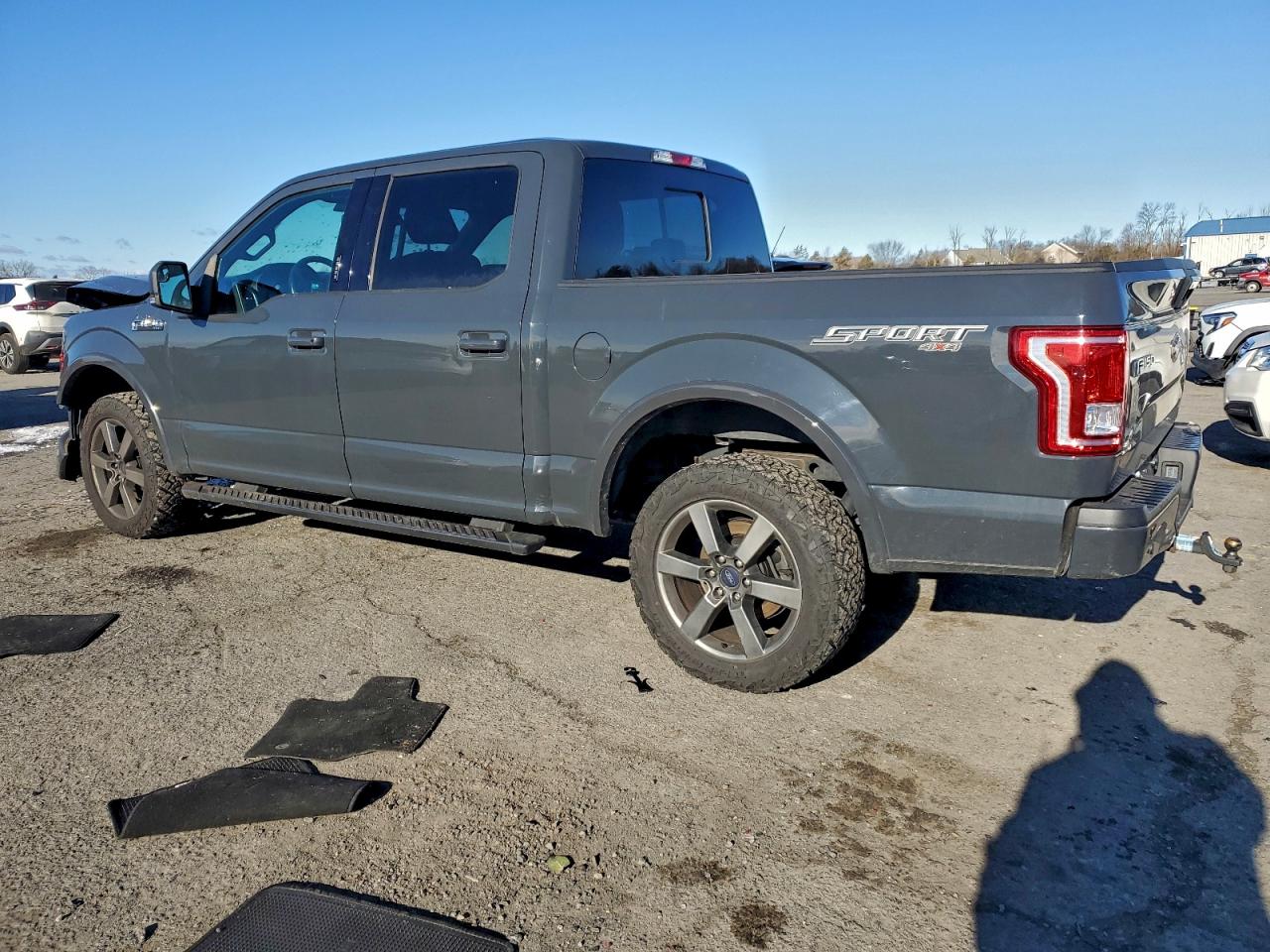 2017 FORD F150 SUPERCREW photo 2