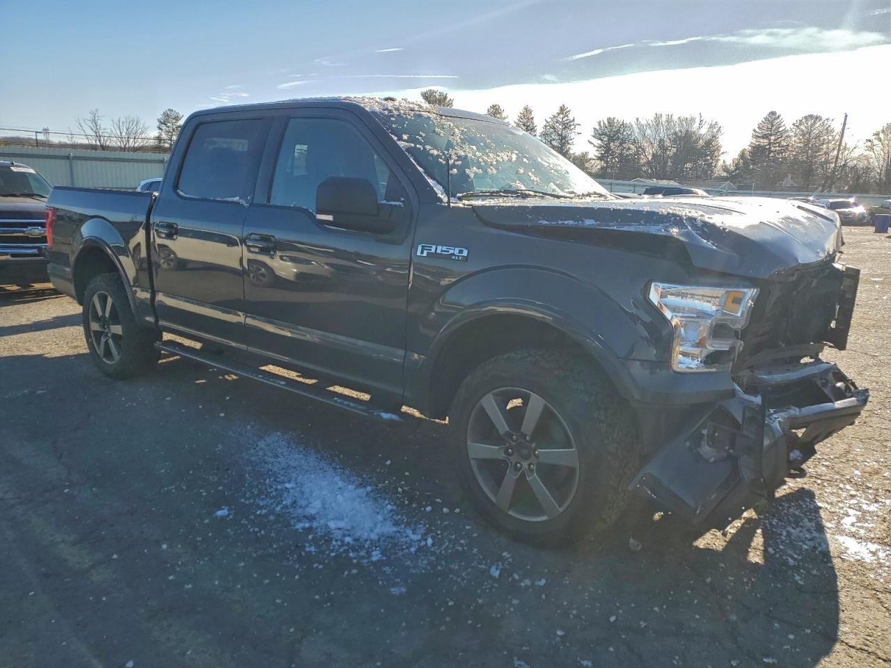 2017 FORD F150 SUPERCREW photo 4