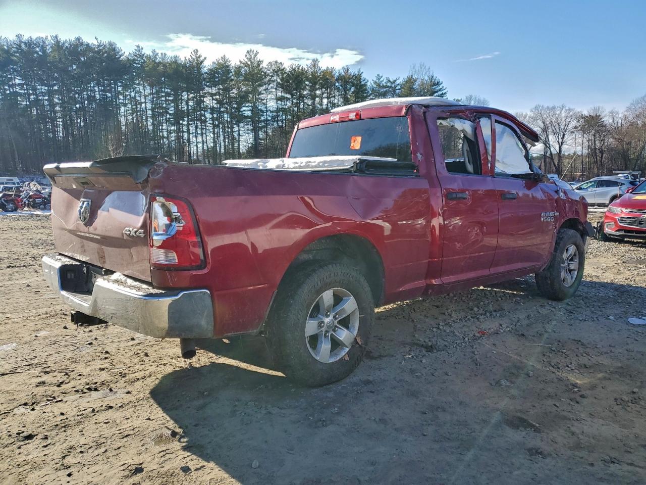 2014 RAM 1500 ST photo 3