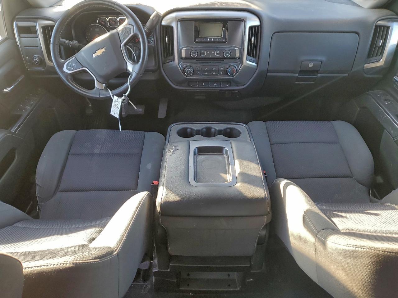 2015 CHEVROLET SILVERADO C1500 LT photo 8