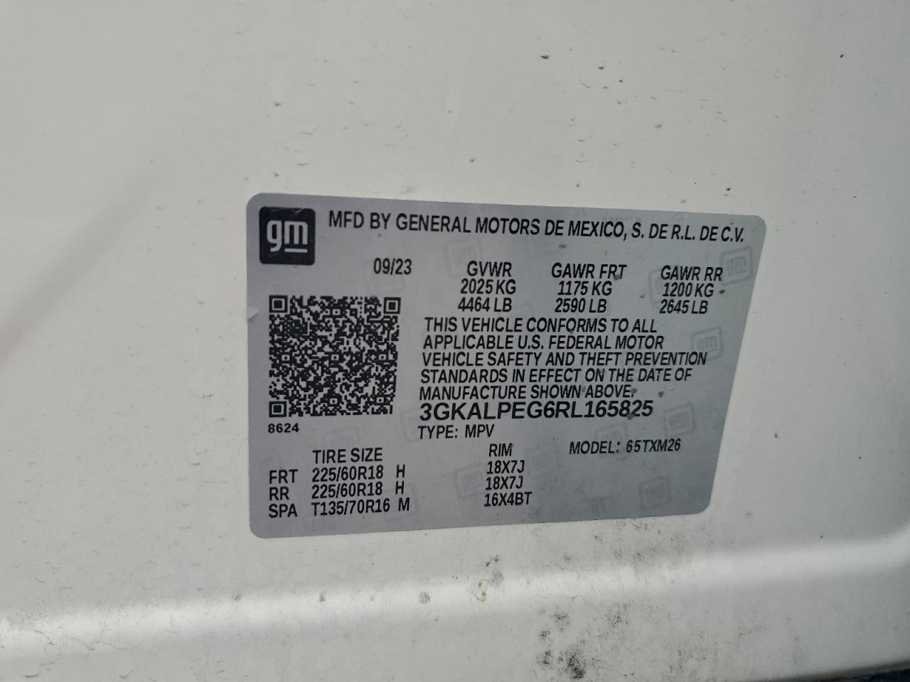 2024 GMC TERRAIN SLT photo 23