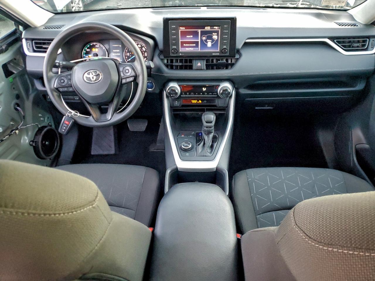 2022 TOYOTA RAV4 XLE photo 8
