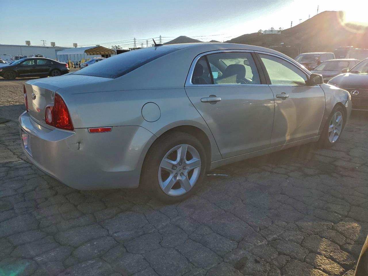 2009 CHEVROLET MALIBU LS photo 3