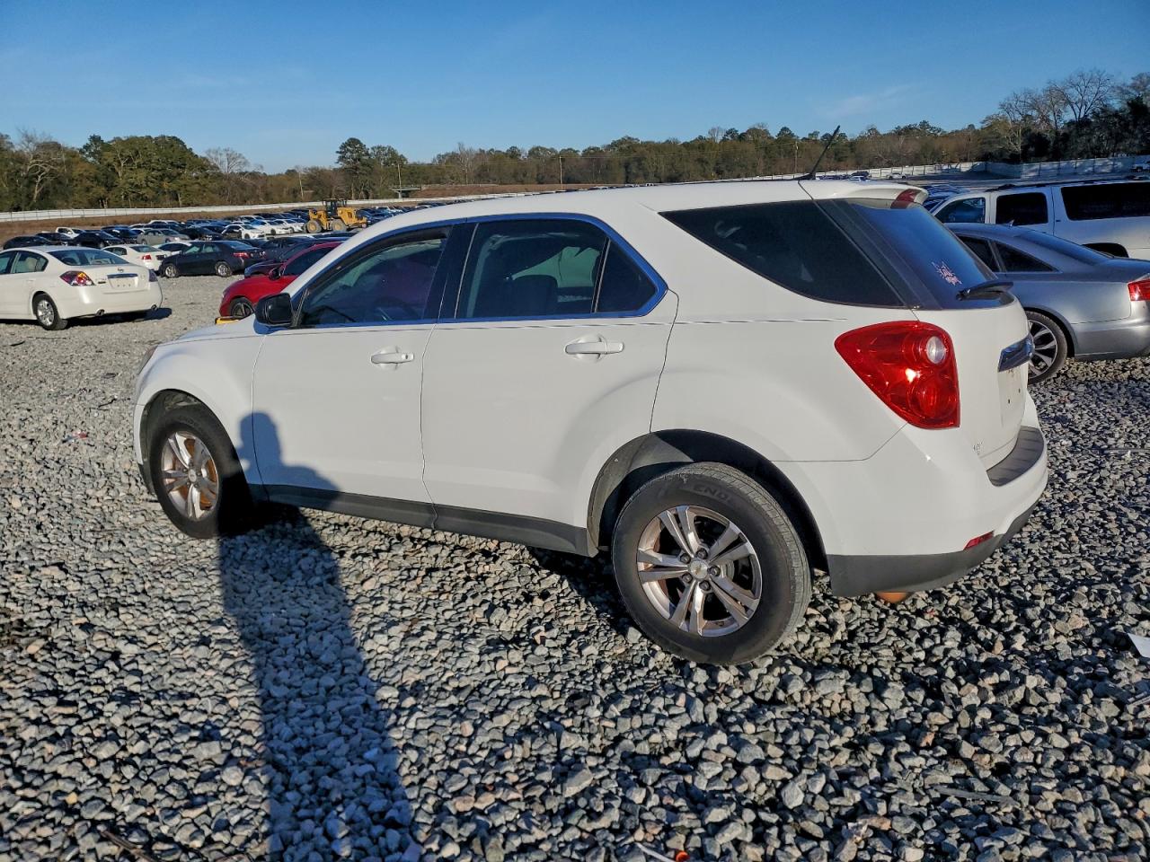2013 CHEVROLET EQUINOX LS photo 2