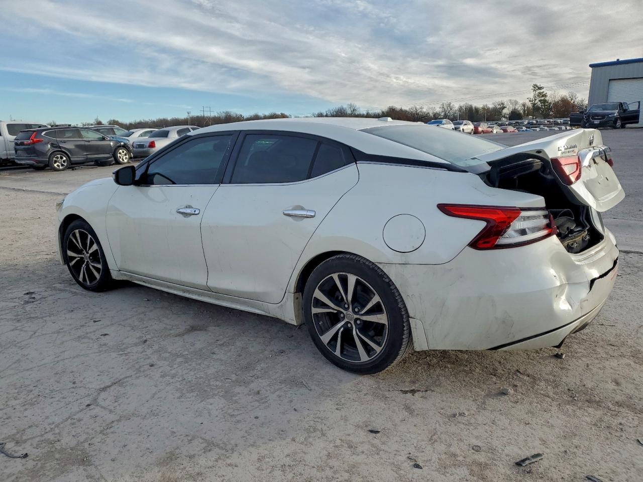 2017 NISSAN MAXIMA 3.5S photo 2
