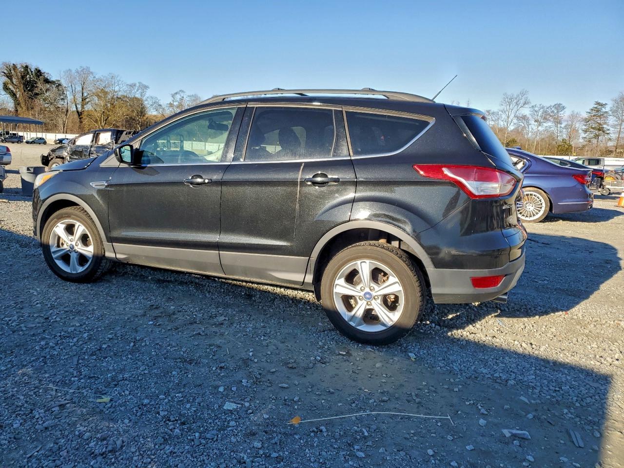 2013 FORD ESCAPE SE photo 4