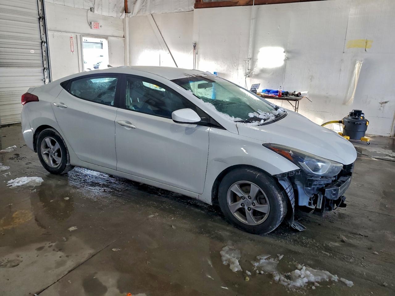2014 HYUNDAI ELANTRA SE photo 4